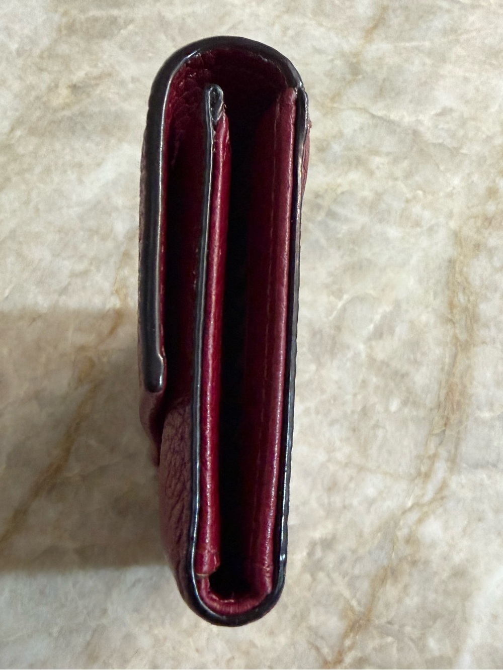 Kate Spade Jackson Street Meredith Wallet in Fig Jam Red GUC - Picture 14 of 16